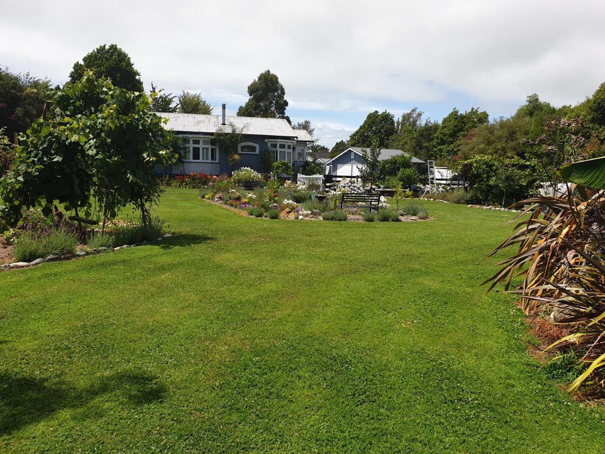 Cabins On Tudor Bed & Breakfast Motueka ภายนอก รูปภาพ