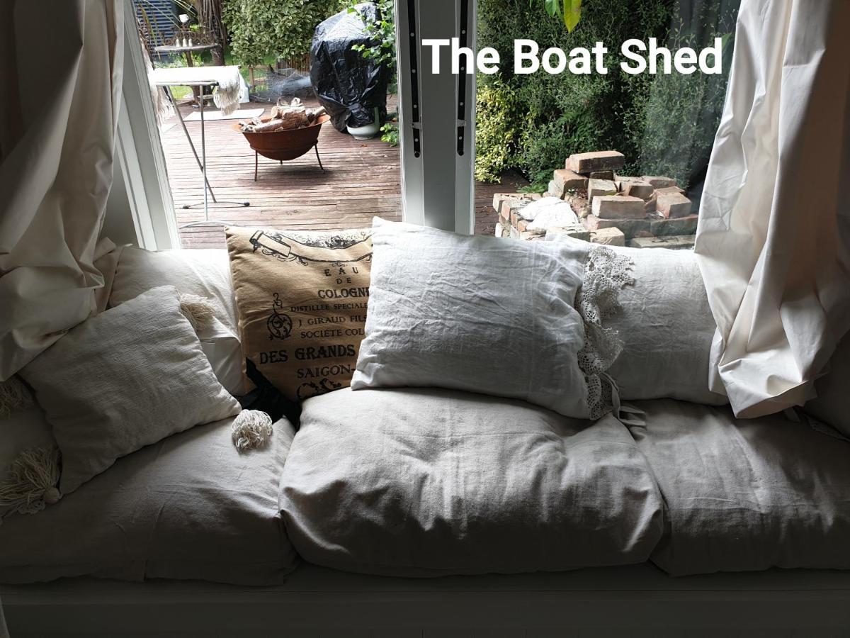 Cabins On Tudor Bed & Breakfast Motueka ภายนอก รูปภาพ