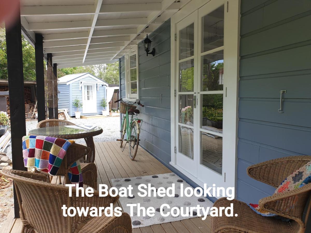 Cabins On Tudor Bed & Breakfast Motueka ภายนอก รูปภาพ