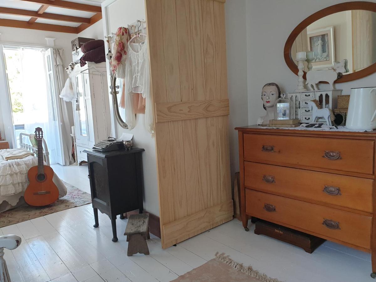 Cabins On Tudor Bed & Breakfast Motueka ภายนอก รูปภาพ